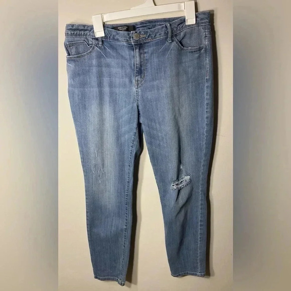 Simply Vera Vera Wang mid rise distressed skinny jeans | women’s size 12 - Picture 1 of 9